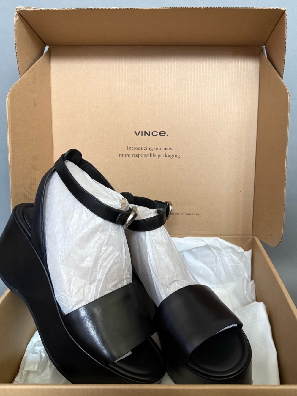 Vince Phillipa Black Leather Platform Wedge Sandals Size 8